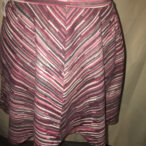 Full‎ Tilt skirt - Picture 2 of 6